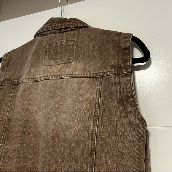 Urban Republic | Brown Denim Vest - Picture 9 of 14